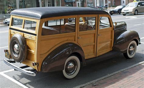 1940 Ford Woodie Wagon