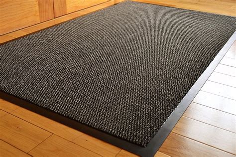 TrendMakers BIG EXTRA LARGE (CHARCOAL AND BLACK) HEAVY DUTY BARRIER MAT ...