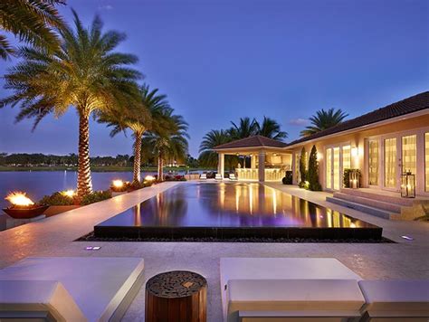 Doral Residence: Luxurious house in Miami Beach, Florida | 10 Stunning ...