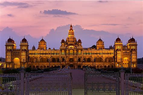 The Historical Mysore Palace of Karnataka, India - WorldAtlas.com