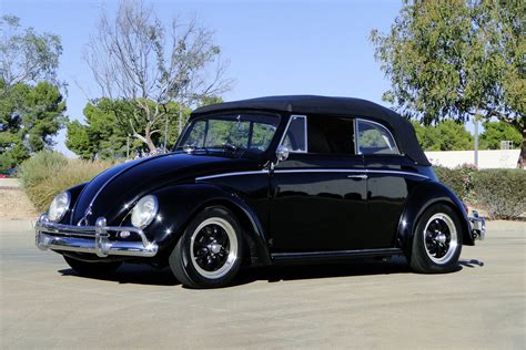 1960 VOLKSWAGEN BEETLE CUSTOM CONVERTIBLE