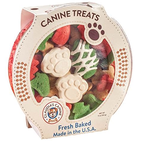 Top 17 Best Christmas Dog Treats (Safely Treat Your Dogs on Holidays)