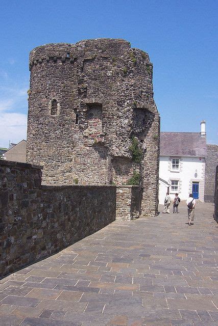 carmarthen castle 01 | Carmarthen castle, Welsh castles, Castle