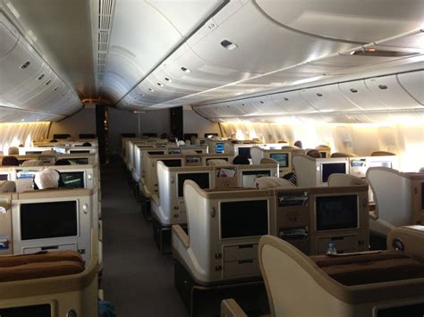 Review: Singapore Airlines 777-300 Business Class Sydney to Singapore ...