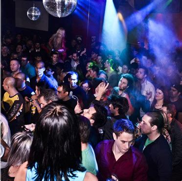 Sound-Bar - Upscale Chicago Nightclub