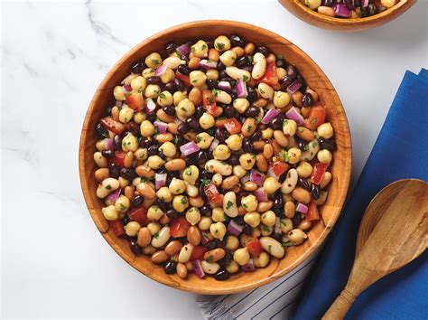 Chickpeas! 12 Favorite Recipes | Goya Foods | Ensalada de granos ...