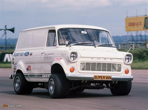 Photos of Ford Transit Supervan 1971 (800x600)