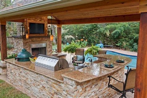 35 Fabulous Outdoor Kitchen Design Ideas - MAGZHOUSE