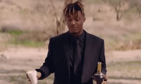 Juice Wrld Rip GIF - JuiceWrld Rip Rapper - Discover & Share GIFs