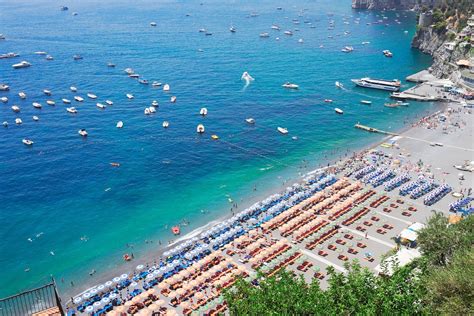 Napoli Beach : 10 Amazingly Fun Naples Beaches To Visit In Italy In ...