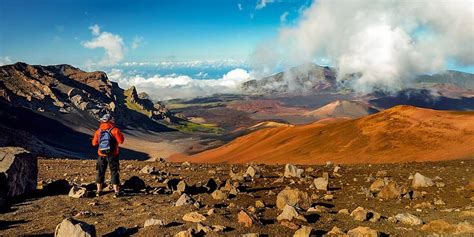 Haleakala Crater Hike | Hawaii Tours and Activities