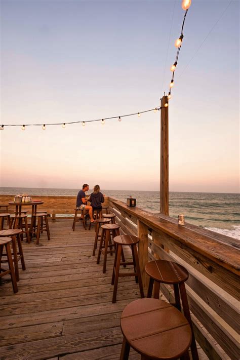 11 BEST Carolina Beach Restaurants to Try - Lost In The Carolinas