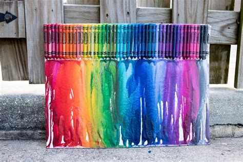 How to Make Melted Crayon Art - The Super Mom Life