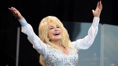 Dolly Parton on finding creativity after decades of hits | PBS News ...