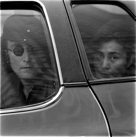 Imagine, il film visionario di John Lennon e Yoko Ono in onda su Sky ...