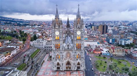 Quito City Tour | Explore Independence Square | Presidential