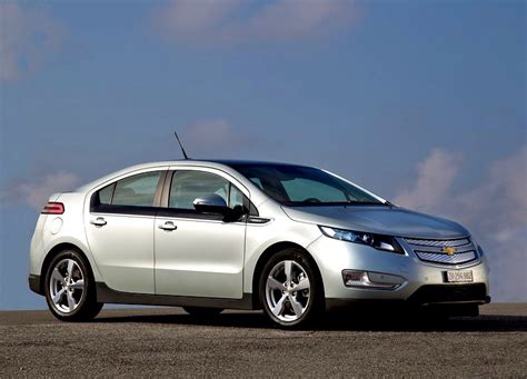 VOLT CHEVROLET VOLT…ELECTRIC CAR | OopsCars