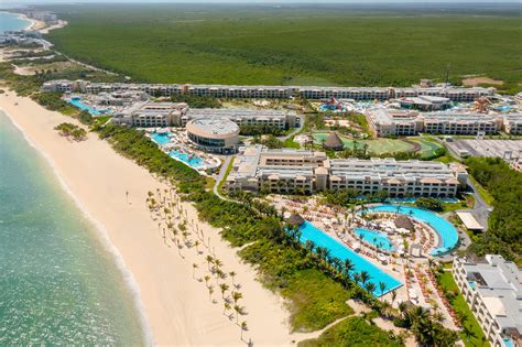 16 of the Best All-Inclusive Resorts in Cancún for Families - The ...