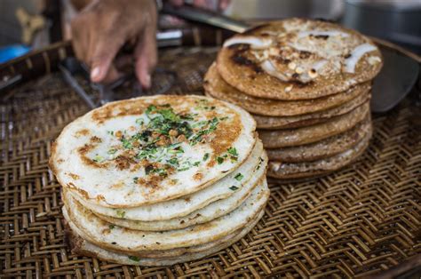 Guide to Myanmar Street Food