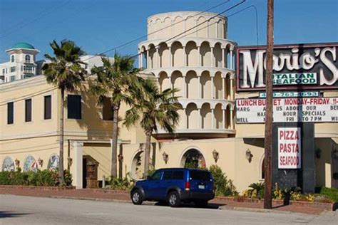 Mario's Seawall Italian Restaurant: Galveston Restaurants Review ...