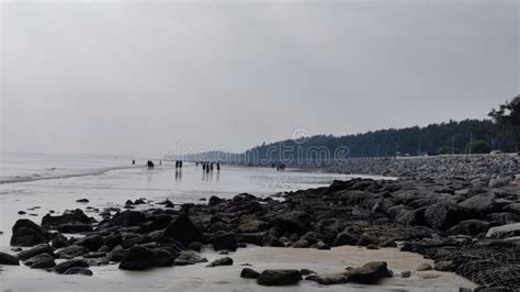 Digha Sea Beach in Digha Kolkata Stock Photo - Image of concret, stone ...