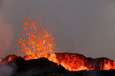 Iceland Is Still Preparing For Volcanic Eruption After Authorities ...