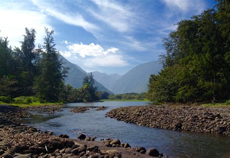 Big Island Waterfall Tour: Waipio Valley Waterfall Tours | Wasabi Tours ...