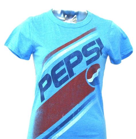 1990's fashion trends =............. LOGO T-shirts | 1990s fashion ...