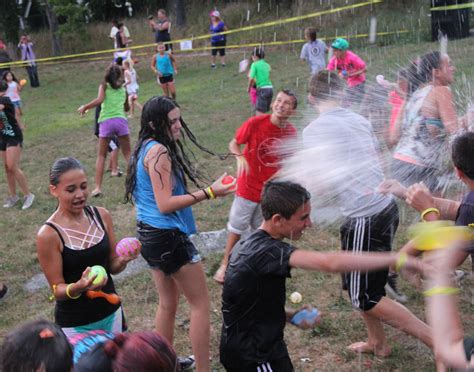 Long Island’s largest water balloon fight | Herald Community Newspapers ...