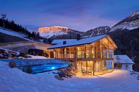 Best Ski Resorts in the Dolomites for Your Next Luxury Ski Holiday in Italy