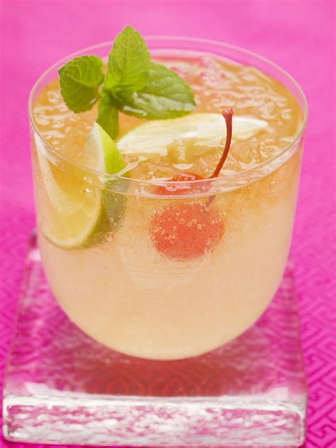 Make the Best Apricot Brandy Sour Cocktail Recipe