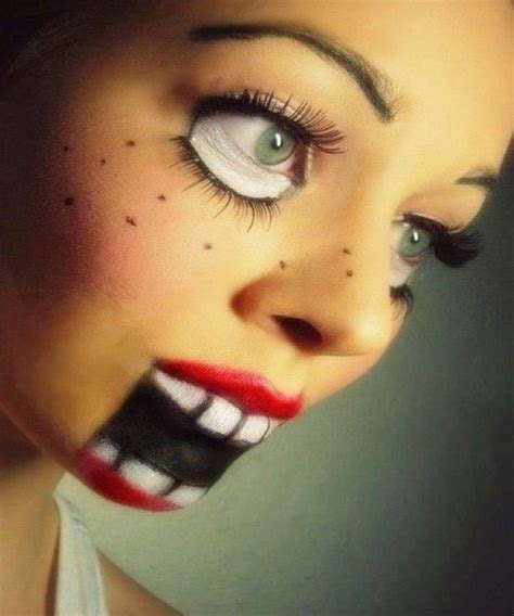 37 Scary Face Halloween Makeup Ideas You'll Want to Try