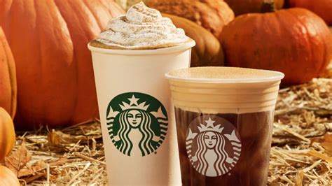 Add Baileys To Your Starbucks Pumpkin Spice Latte For Boozy Coffee