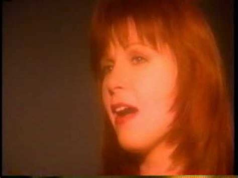 Patty Loveless - How Can I Help You Say Goodbye Chords - Chordify