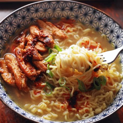 Simple & Delicious Maggi Ramen