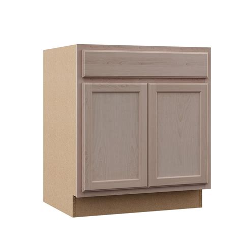 Hampton Bay Hampton Assembled 30x34.5x24 in. Base Kitchen Cabinet in ...