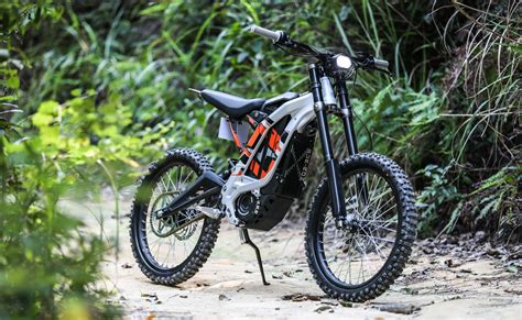 Sur-Ron Light Bee X E-Bike Specs, Price, Comparison - Licarco