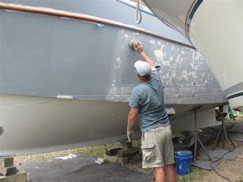 How to Paint Your Old Fiberglass Boat ~ And Make it Look New Again ...