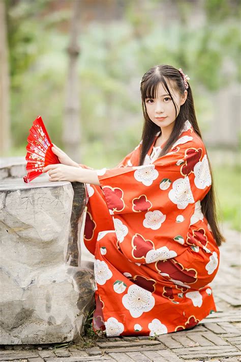 O envio gratuito de Japonês Kawaii Japão Kimono Yukata Tradicionais ...