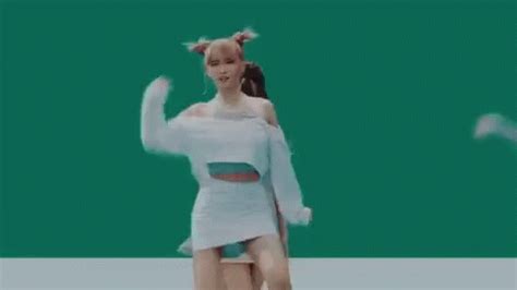 Dance Twice GIF - Dance Twice Tt - Discover & Share GIFs | Gif dance ...