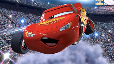 Esitellä 96+ imagen lightning mcqueen piston cup - abzlocal fi