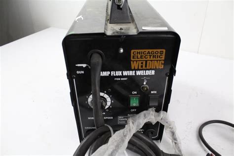 Chicago Electric 90 Amp Flux Wire Welder | Property Room