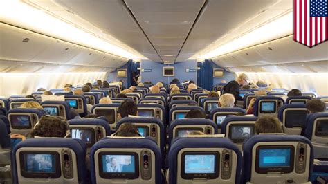 Boeing 777-seating: United Airlines 10-abreast plan makes passengers ...