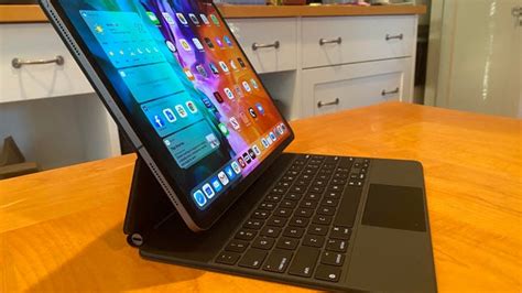 How to pick the best iPad keyboard trackpad case - CNET