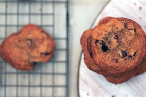 Dried Cherry & Chocolate Chip Cookies | The Messy Baker