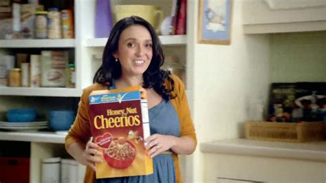 Honey Nut Cheerios TV Commercial, 'Canción' - iSpot.tv