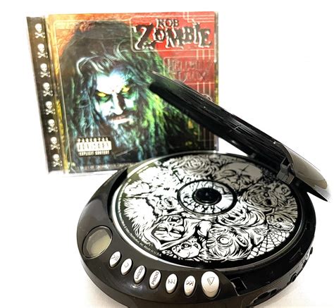 Rob Zombie - Hellbilly Deluxe CD Photo | Metal Kingdom