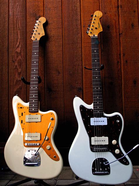 Fender Jaguar vs Jazzmaster | AxeDr.com