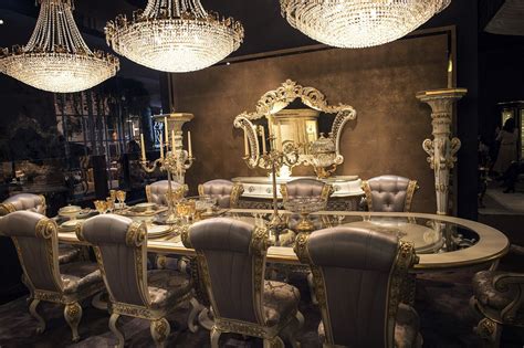 Luxury all the Way: 15 Awesome Dining Rooms Fit for Royalty! | Italian ...