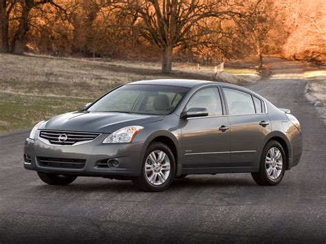 Nissan Altima Hybrid - Information and photos - MOMENTcar